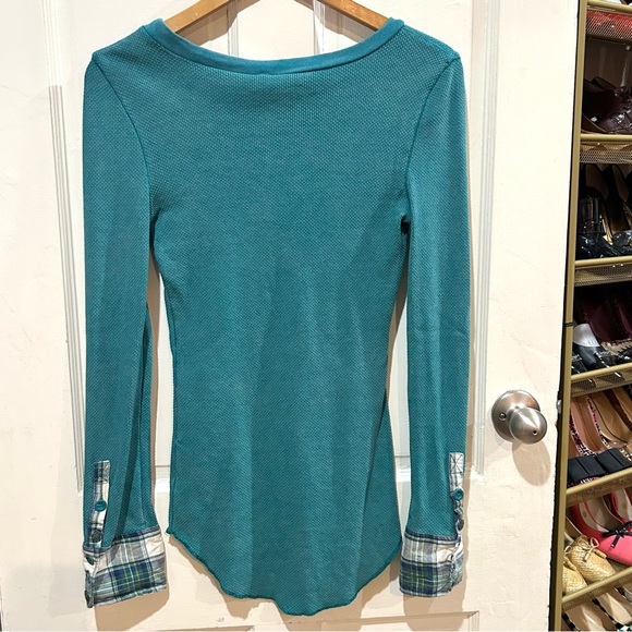 Free People We The Free Teal Lou Thermal Tunic Plaid Floral Cuffs Size L - Picture 5 of 8